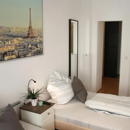 Citywohnungen Halle Saale Apartamento *